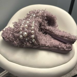 Cat & Jack // Violet Pearl Embellished Slides with lived-in fringe